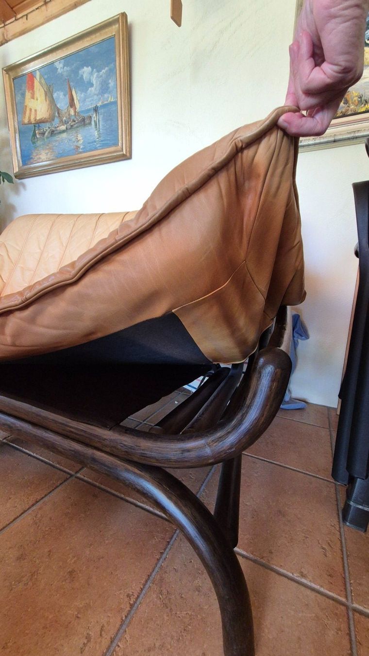 Sofas: Leder-Rattan Sitzgarnitur – Gebraucht aus Neftenbach von Nefti 2