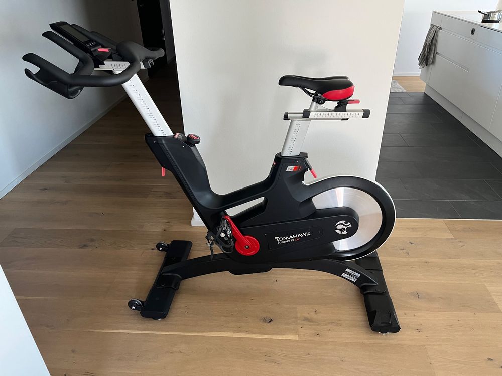 Spinning Bike Tomahawk IC7 Kaufen auf Ricardo