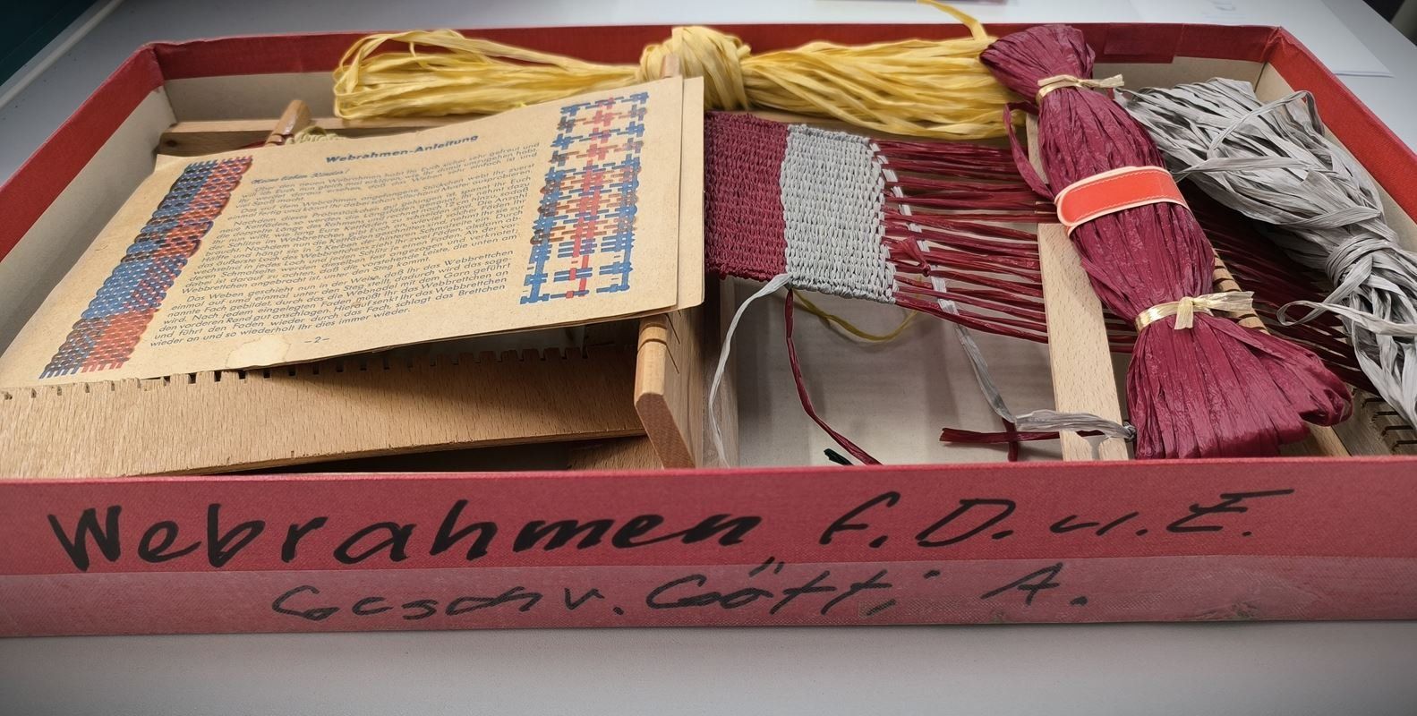Webrahmen: Wichtelmännchen - Webstuhl – Gebraucht aus Rüti ZH von Restwert_Rueti_ZH 6