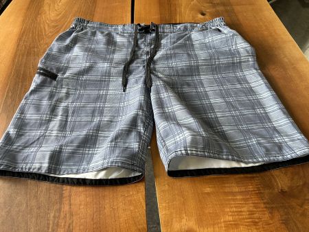 Badehose/Badeshorts kariert, Grösse XL