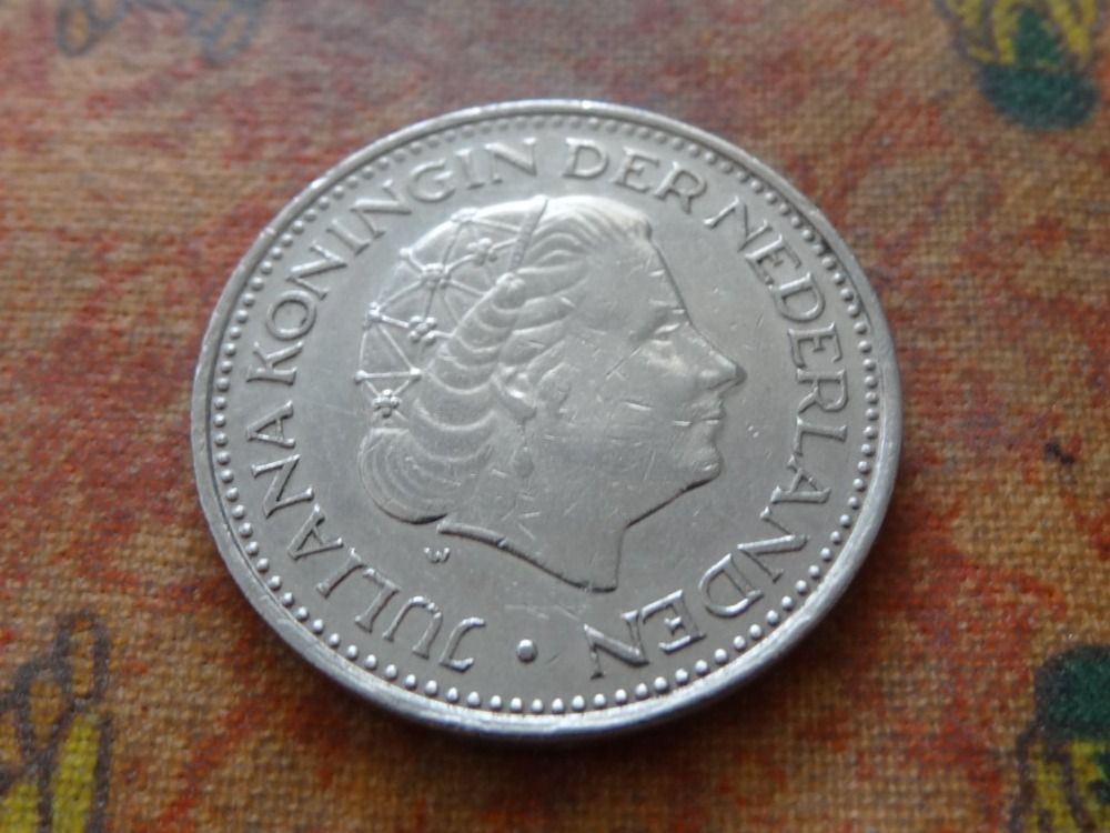 Tutti le monete: PAYS-BAS  Nederland  1  Gulden  1971 – Usato da Romanel-sur-Lausanne venduto da Swift13 1
