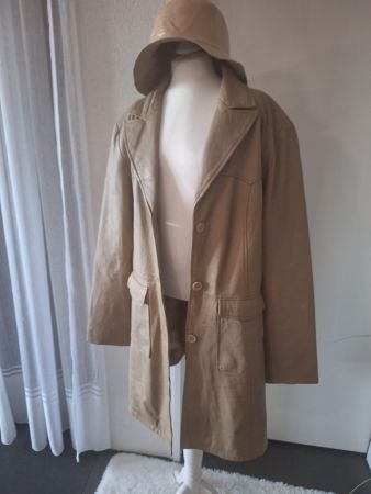 Trenchcoat in Leder