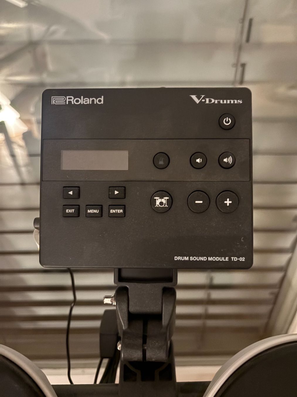 Instruments de musique: Roland V-Drums TD-02 – D'occasion à Neuchatel par Aeh 2