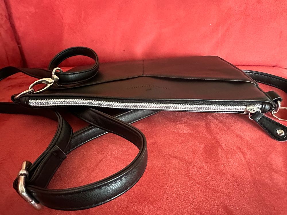 Daniel Hechter Umhängetasche (D'occasion) à Herbriggen pour CHF 14