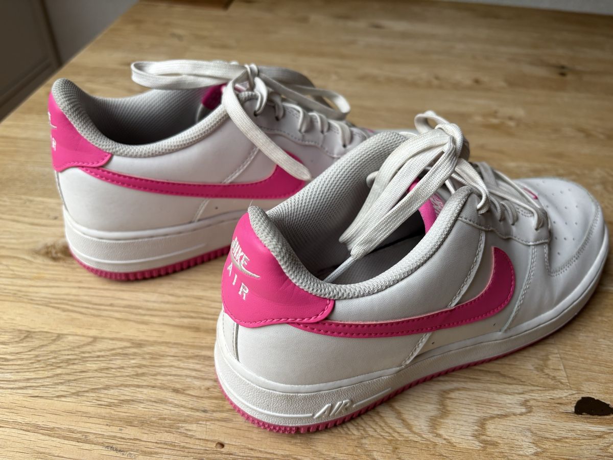 Nike Damenschuhe: NIKE Air Force 1 – Gebraucht aus Hagenwil von Sarina07 2