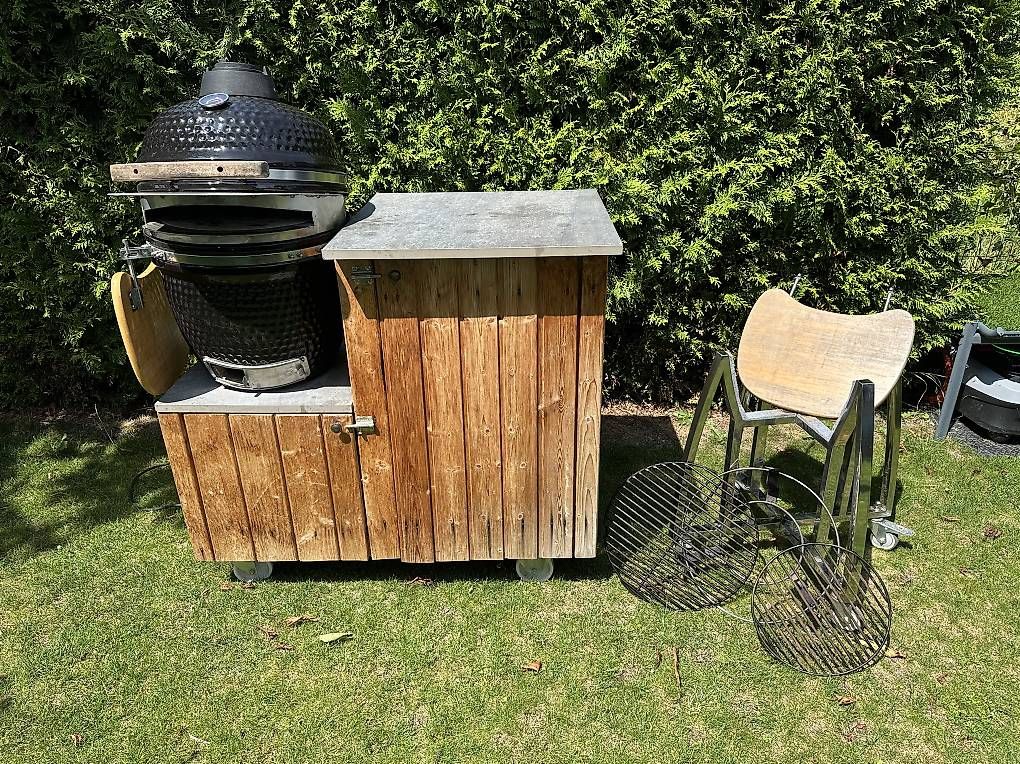 Grills: Keramikgrill 110cm x 60cm x 123cm – Gebraucht aus Eschlikon TG von sking1986