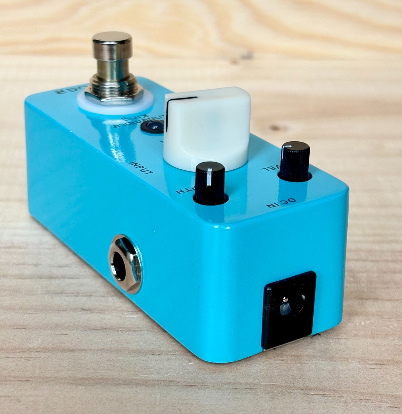 Mooer Strumenti musicali: Mooer Ensemble King Chorus Mini-Effektpedal – Usato da Mittelhäusern venduto da Vintigeorge55 1