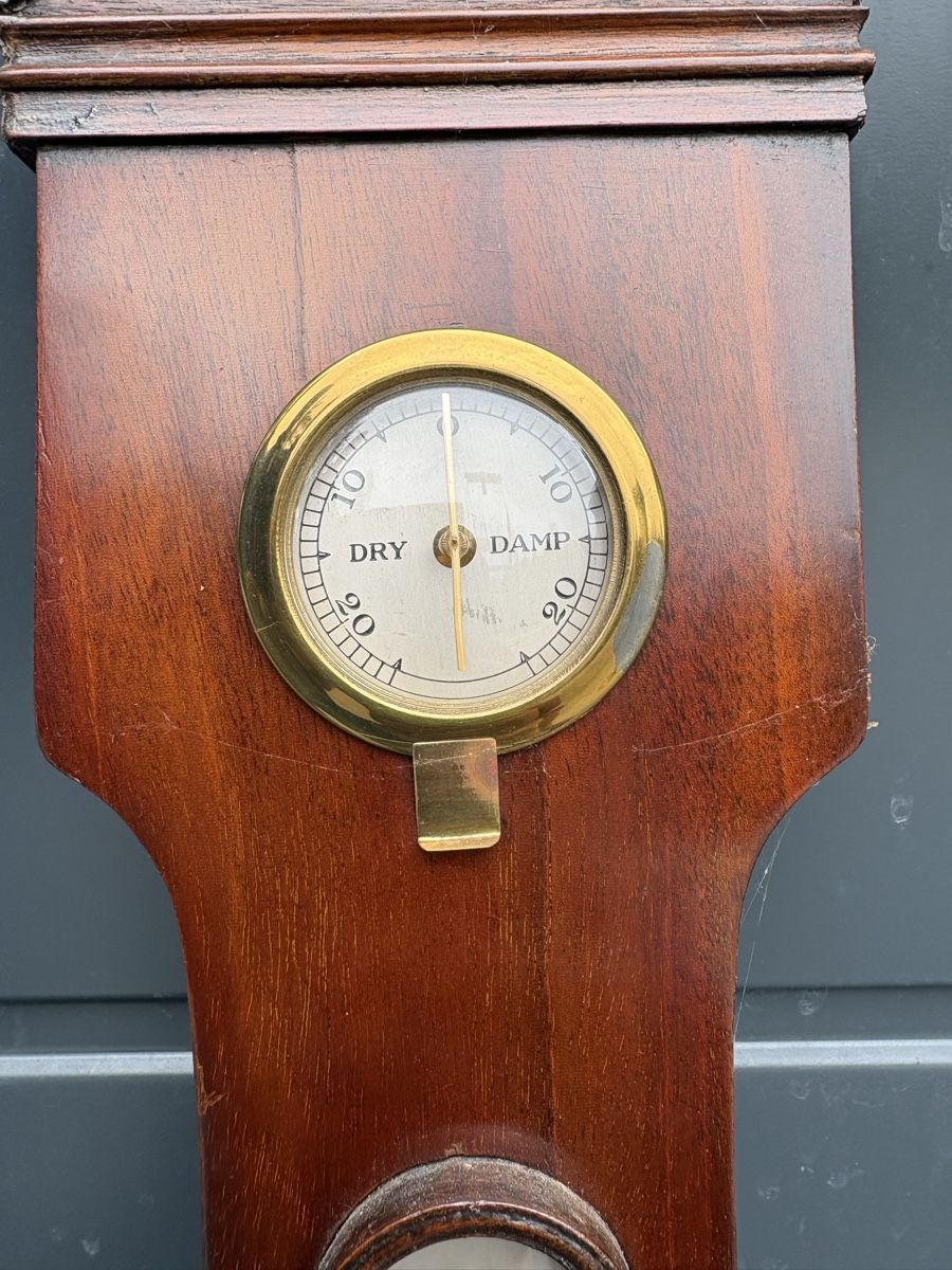 Altri elettrodomestici e apparecchi d’epoca: Antikes Barometer/Thermometer aus Holz – Usato da Gündisau venduto da Gregory-dean 1