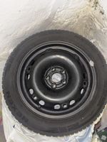 4x Winterreifen 185/65 R15 auf Stahlfelgen – Nexen Winguard