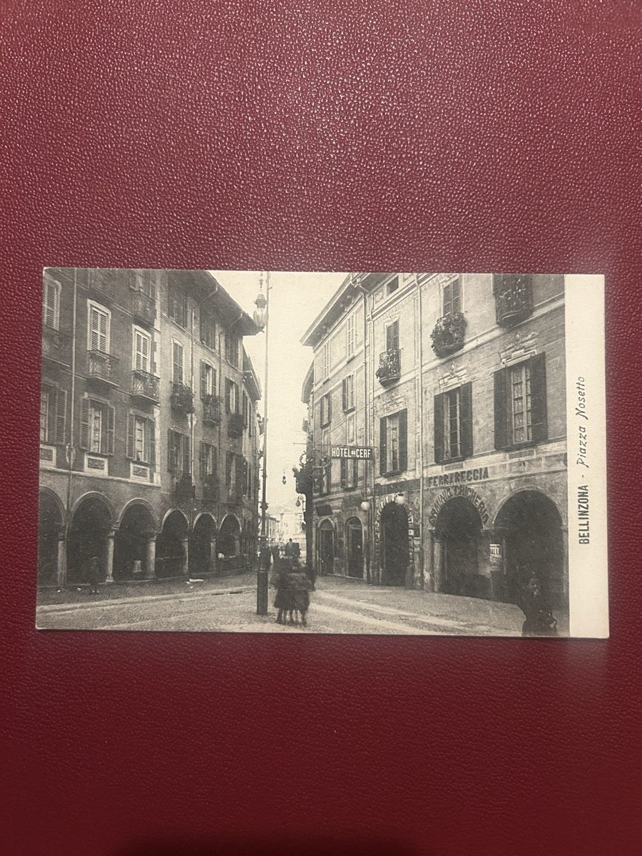 Cartoline postali: Bellinzona Piazza Nosetto – Usato da Breganzona venduto da Milesbo