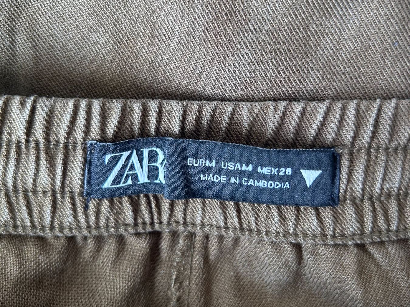 Zara Pantaloni: Zara Hose – Usato da St. Gallen venduto da look-twice 3