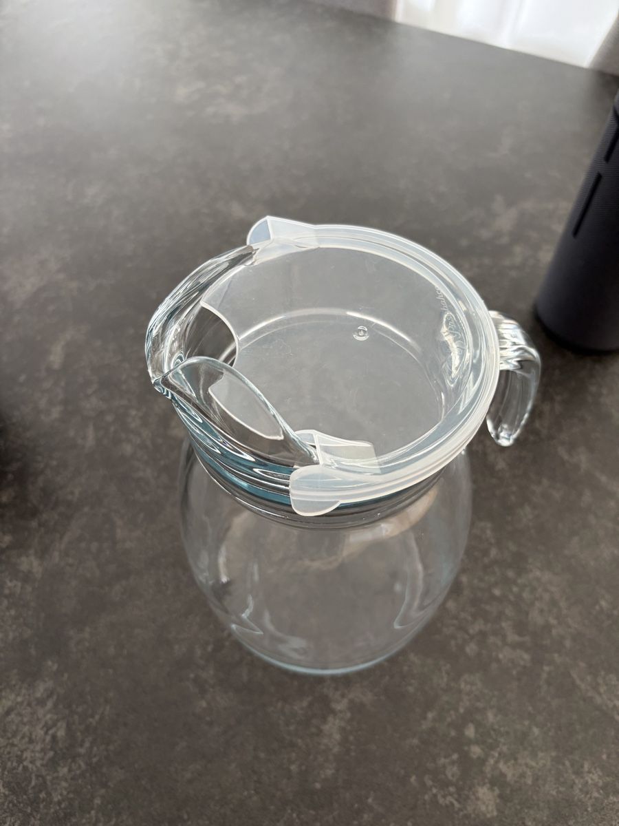 Carafes: Carafe en verre 2,5L☀️! – Neuf (Voir description) à Villars-sur-Glâne par jsa_1752 2
