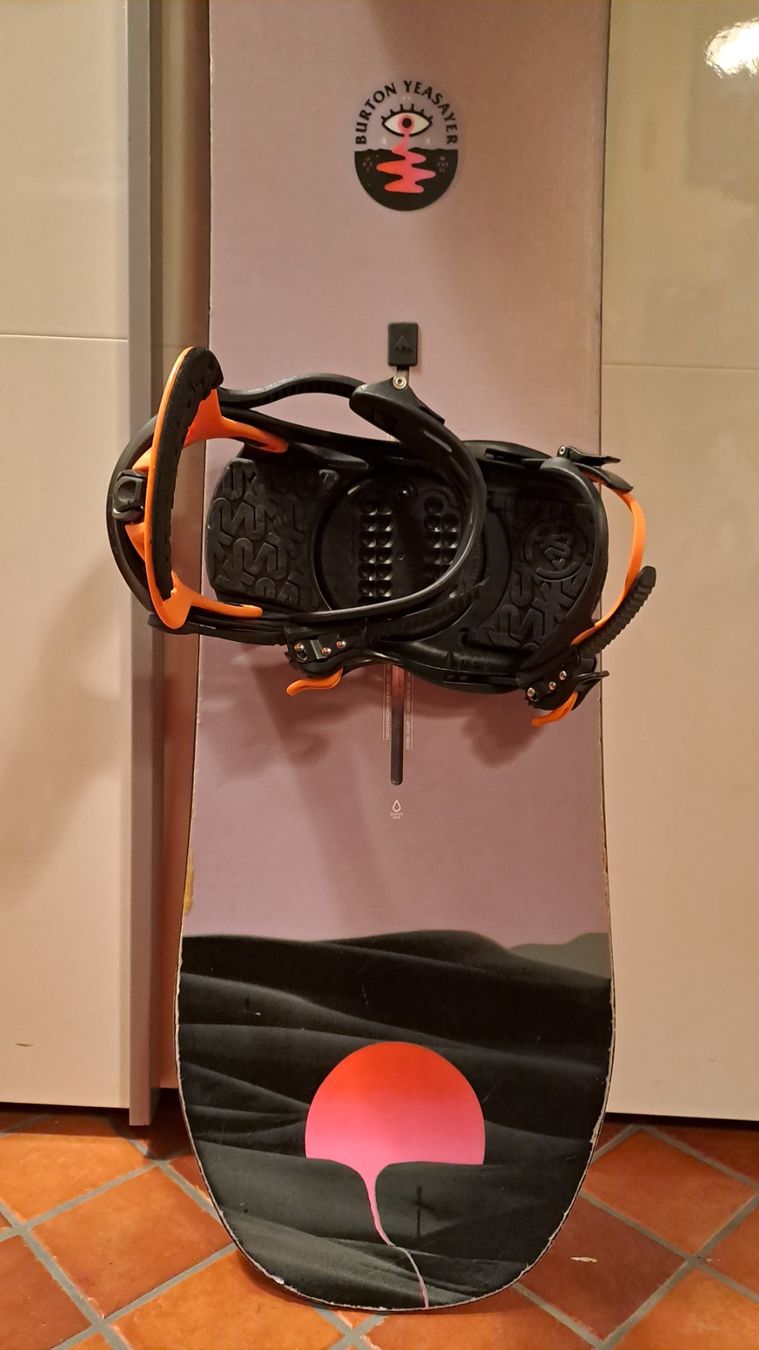 Burton Board: Burton Snowboard 144cm inkl. Bindung – Usato da Oberrieden venduto da Raja011 2