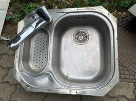 Küchenhahneinheit mit  Lavabo