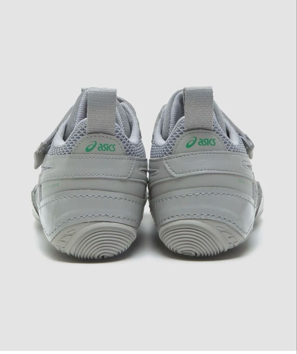 Herrenschuhe: Issey Miyake x Asics Hyper Taping – Neu und originalverpackt aus Basel von miauu__ 2