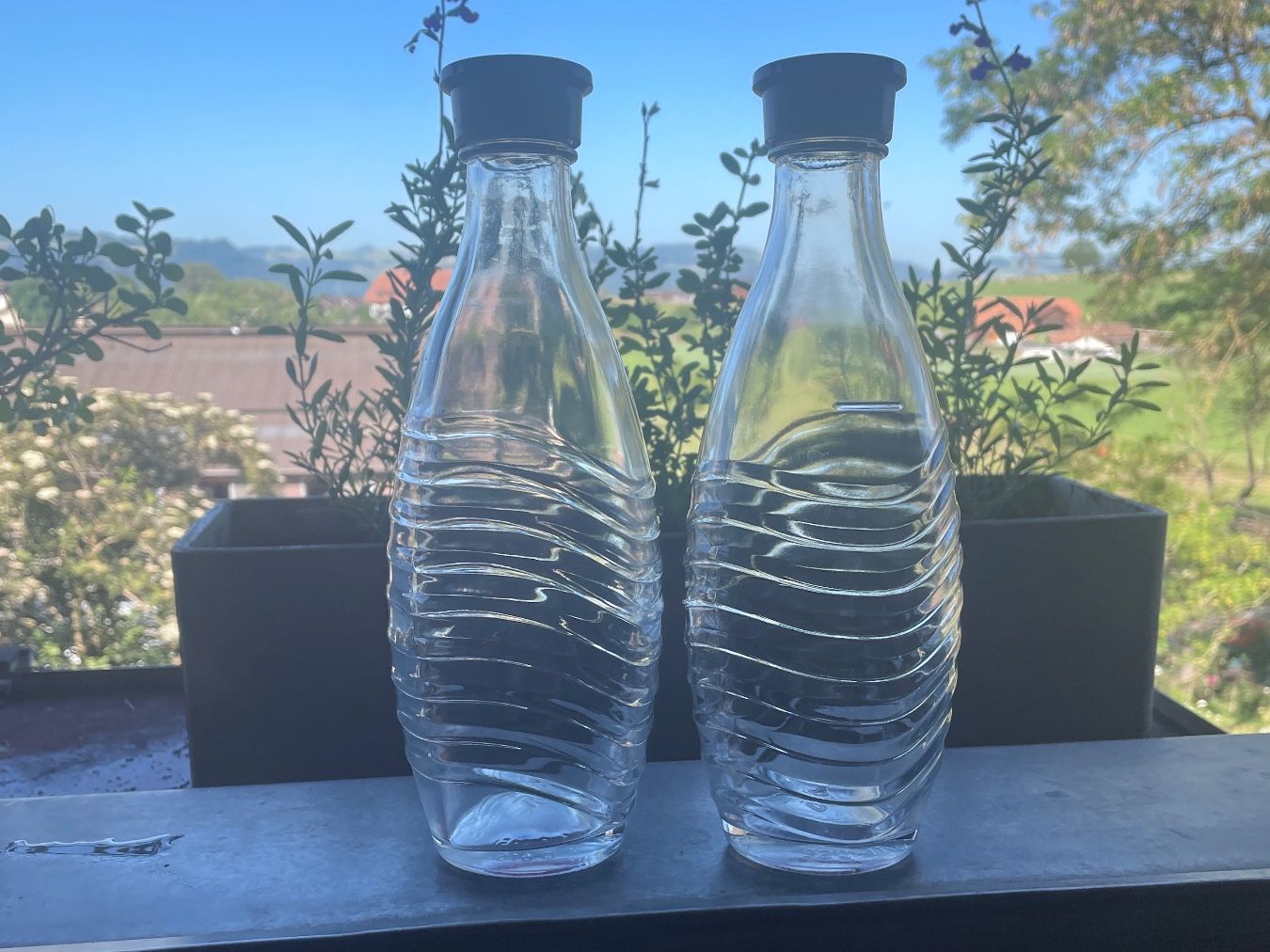Sodastream Sonstiges für Haushalt & Wohnen: 2 Glasflaschen SodaStream – Gebraucht aus Trimstein von gkt