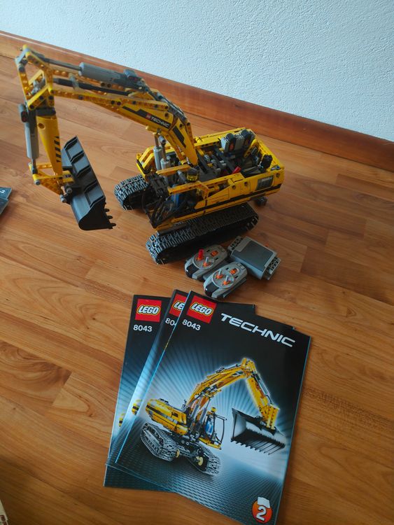 Lego technic bagger 8043 (Gebraucht) in Igis für CHF 190 – mit ...