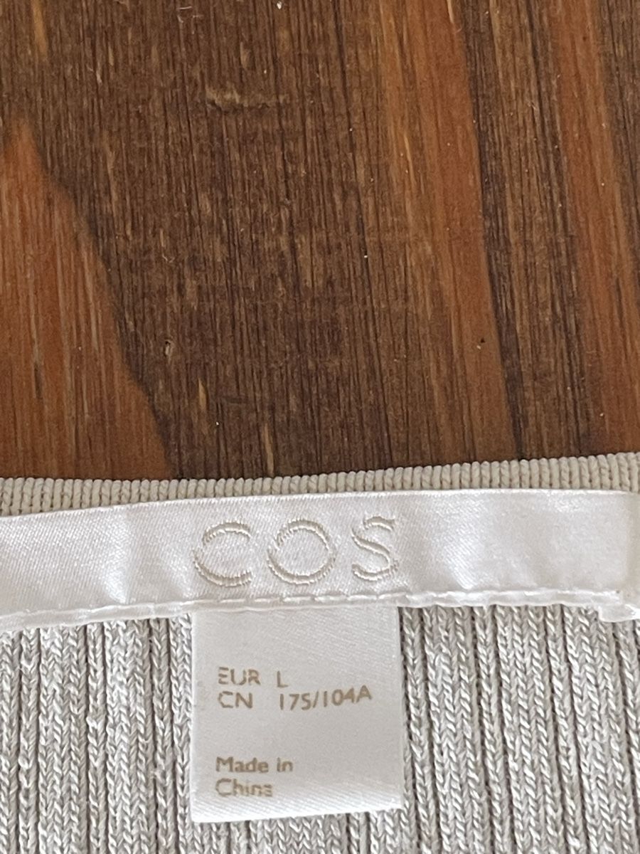 Cos Maglioni & Felpe: Joli Pull COS  L beige claire comme neuf – Nuovo (secondo la descrizione) da Kloten venduto da Vermicelles 7