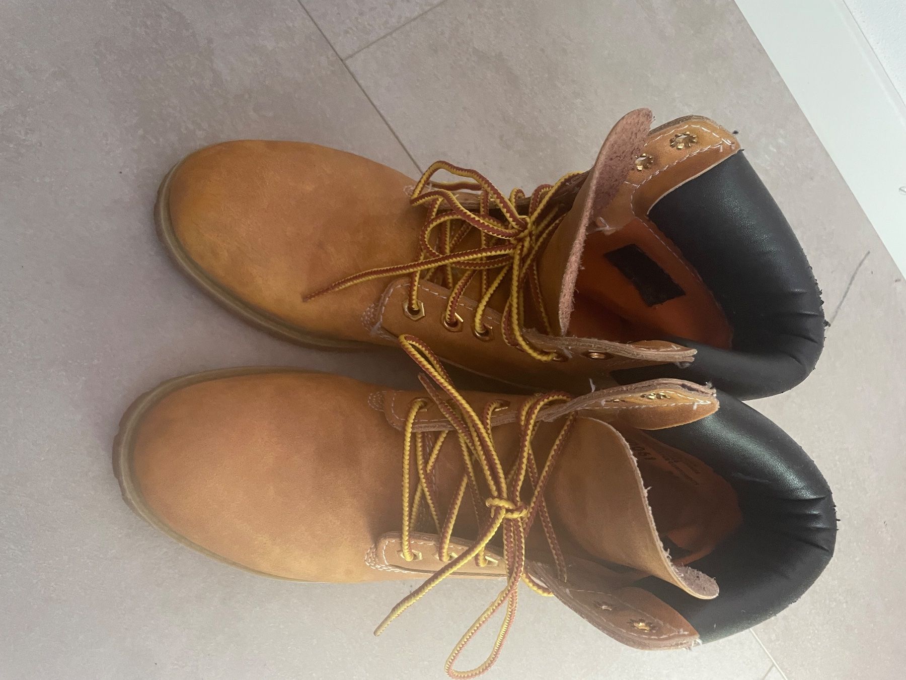 Timberland Chaussures hommes: Timberlands Gr. 39 – D'occasion à Steinhausen par car_kb7d 2