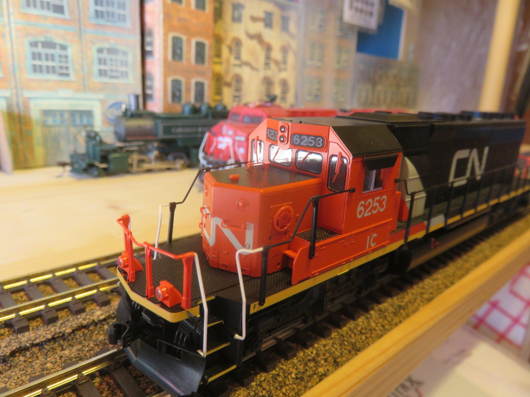 Kato Modelleisenbahnen: Kato EMD SD 40-2 Mid CN – Neu (gemäss Beschreibung) aus Bussnang von  1