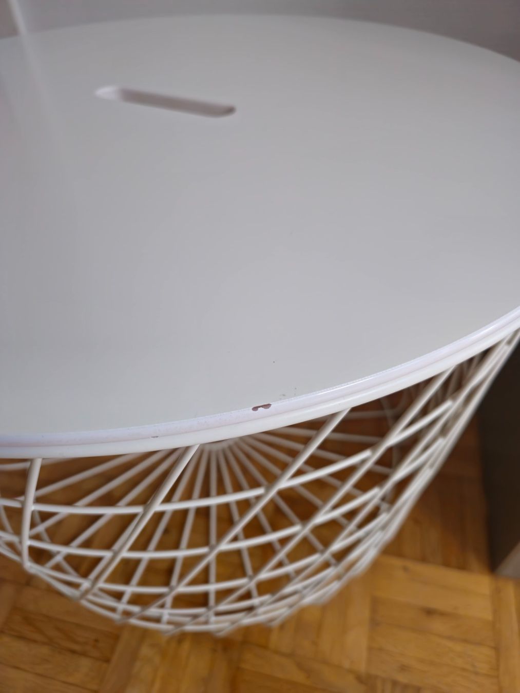 Ikea Tische: IKEA KVISTBRO WEISS – Gebraucht aus St. Gallen von Cat_s 2