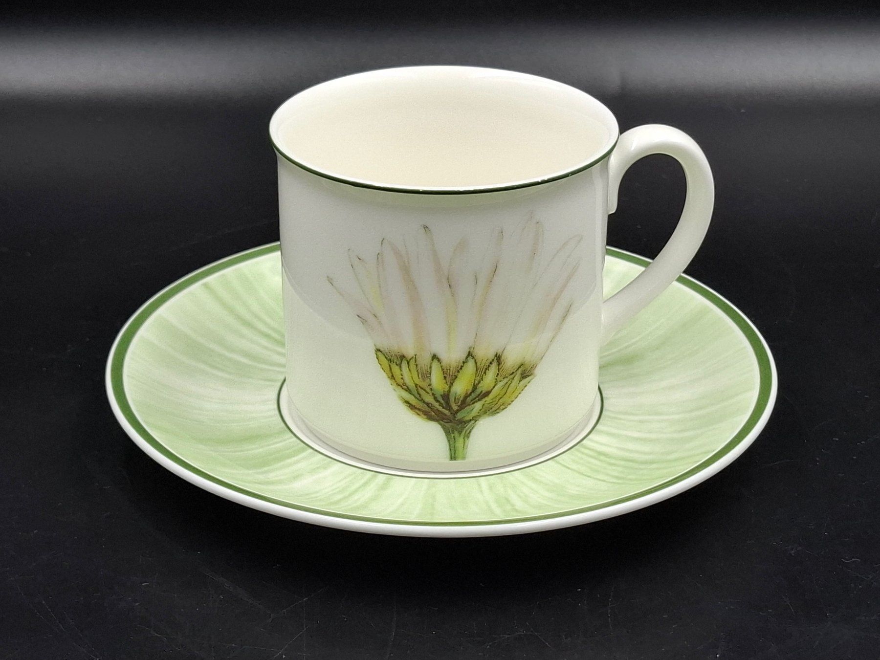 Villeroy & Boch Tasses: Villeroy & Boch "Flora" Tasse Untertasse – D'occasion à Zürich par bruzolda 1