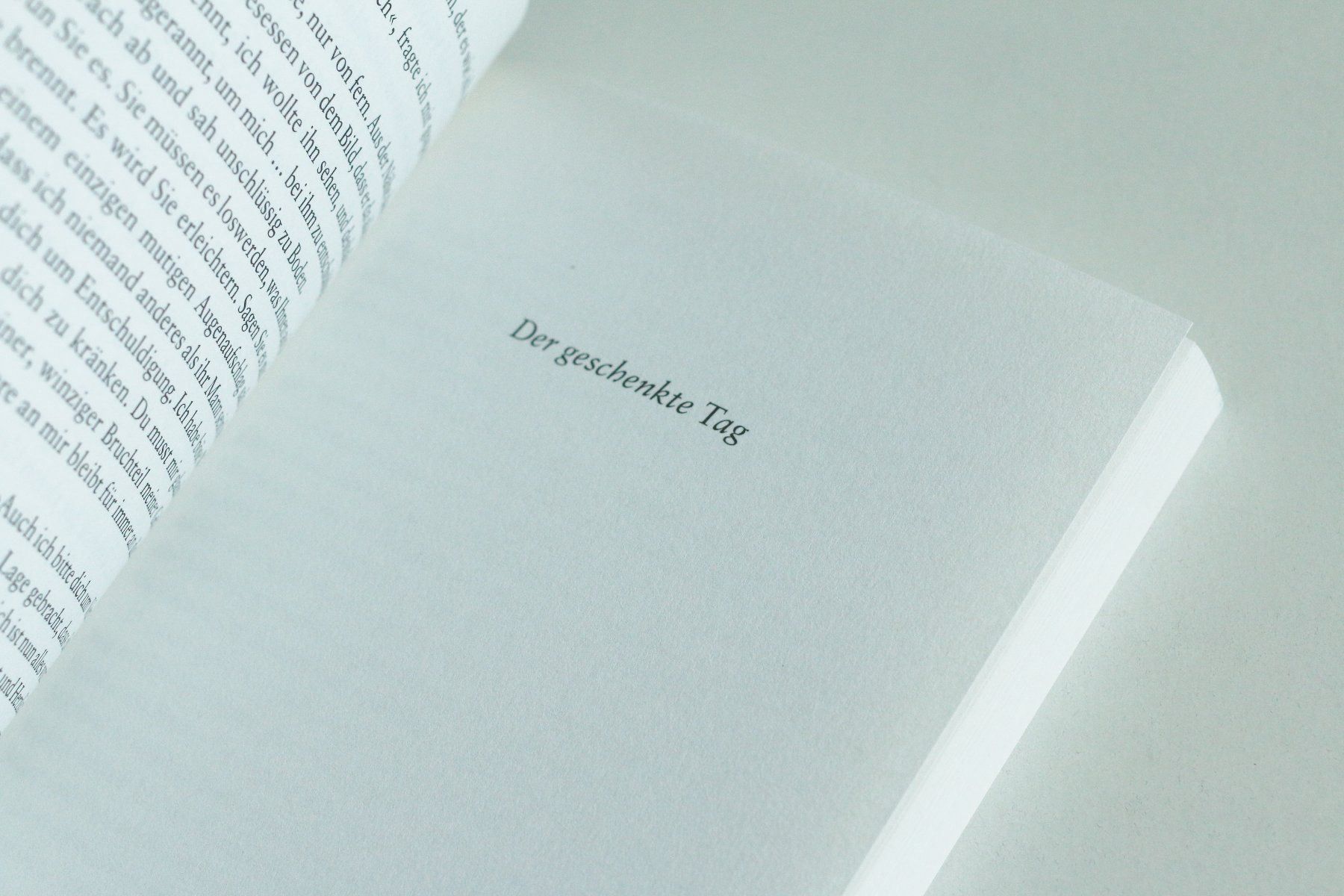 Bücher: Ein Geschenk wie kein anderes – Gebraucht aus Zürich von bentalent711 2