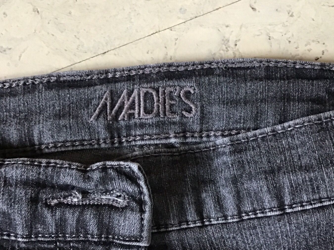 Jeans: Damen Jeans Gr 44 – Usato da Wassen UR venduto da SABDOM 2