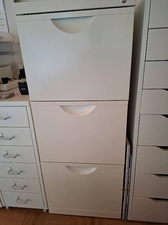 Schränke: Aktenschrank weiss – Gebraucht aus Rüschegg Gambach von tom.steffi