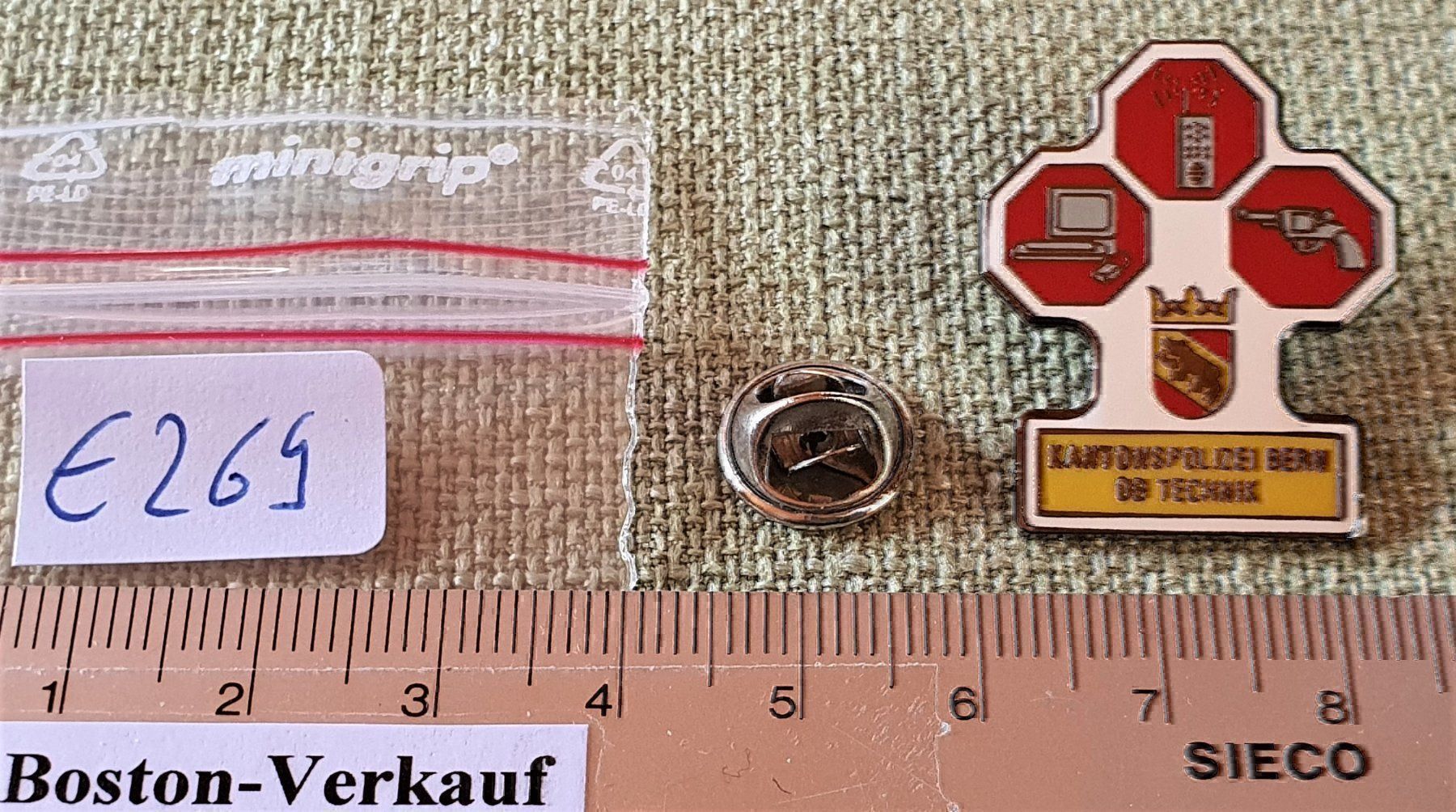 Livres: E269 Pin Kantons Polizei Bern OB Technik – D'occasion à Reinach BL par Boston-Verkauf 2