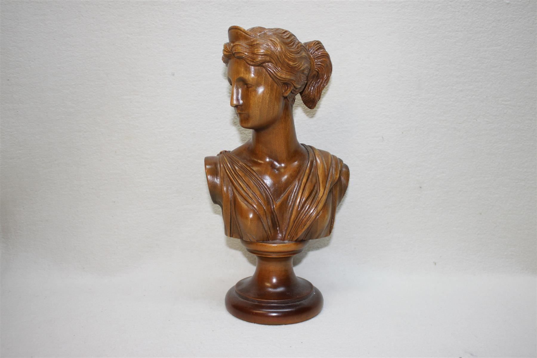 Figuren: Geschnitzte Büste von Diana – Gebraucht aus Thun von Fbchm