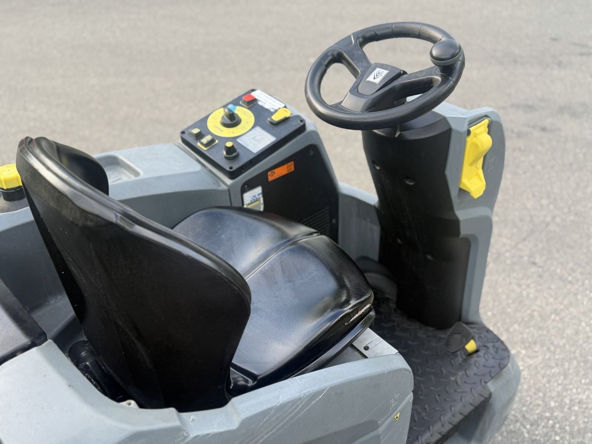 Kärcher Alle Maschinen: KARCHER® Professional B 150R – Gebraucht aus Zullwil von Autocentersalii 7