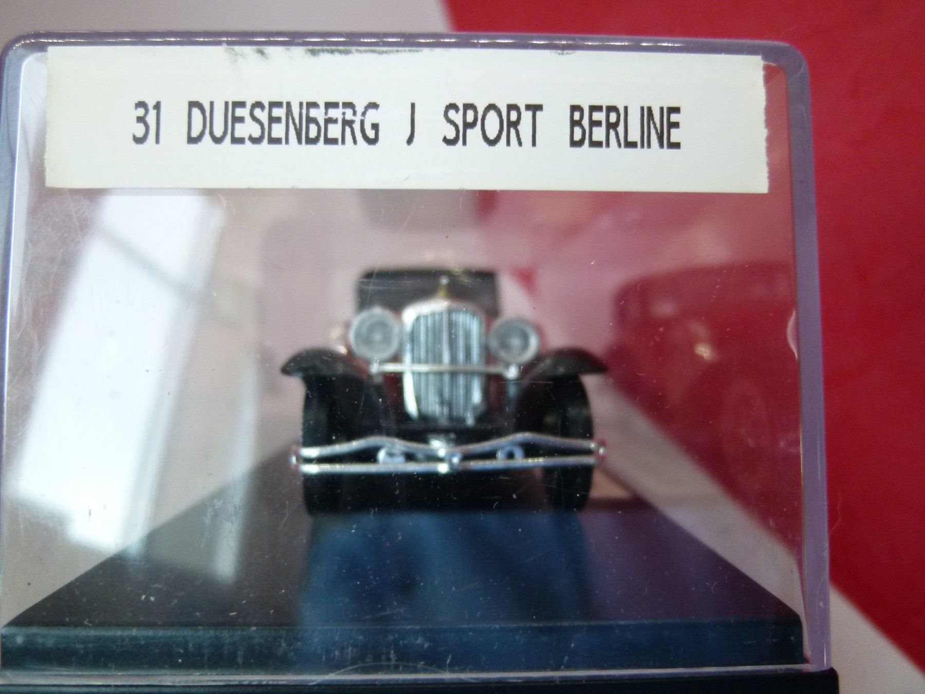 Solido Modellautos: Düsenberg 1931 - rot schwarz in Box von Solido – Gebraucht aus Reiden von Aston2 1