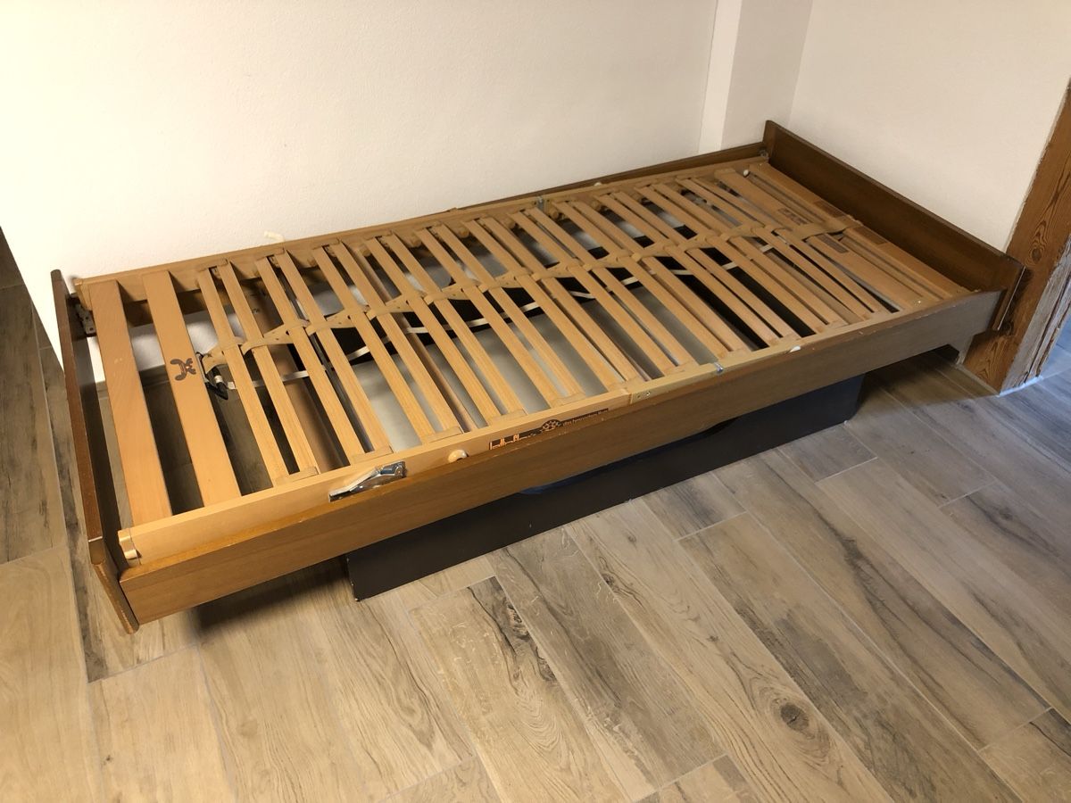 Betten: Bett mit Rost knickbar 200x90 – Gebraucht aus Thundorf von muzuc001 2