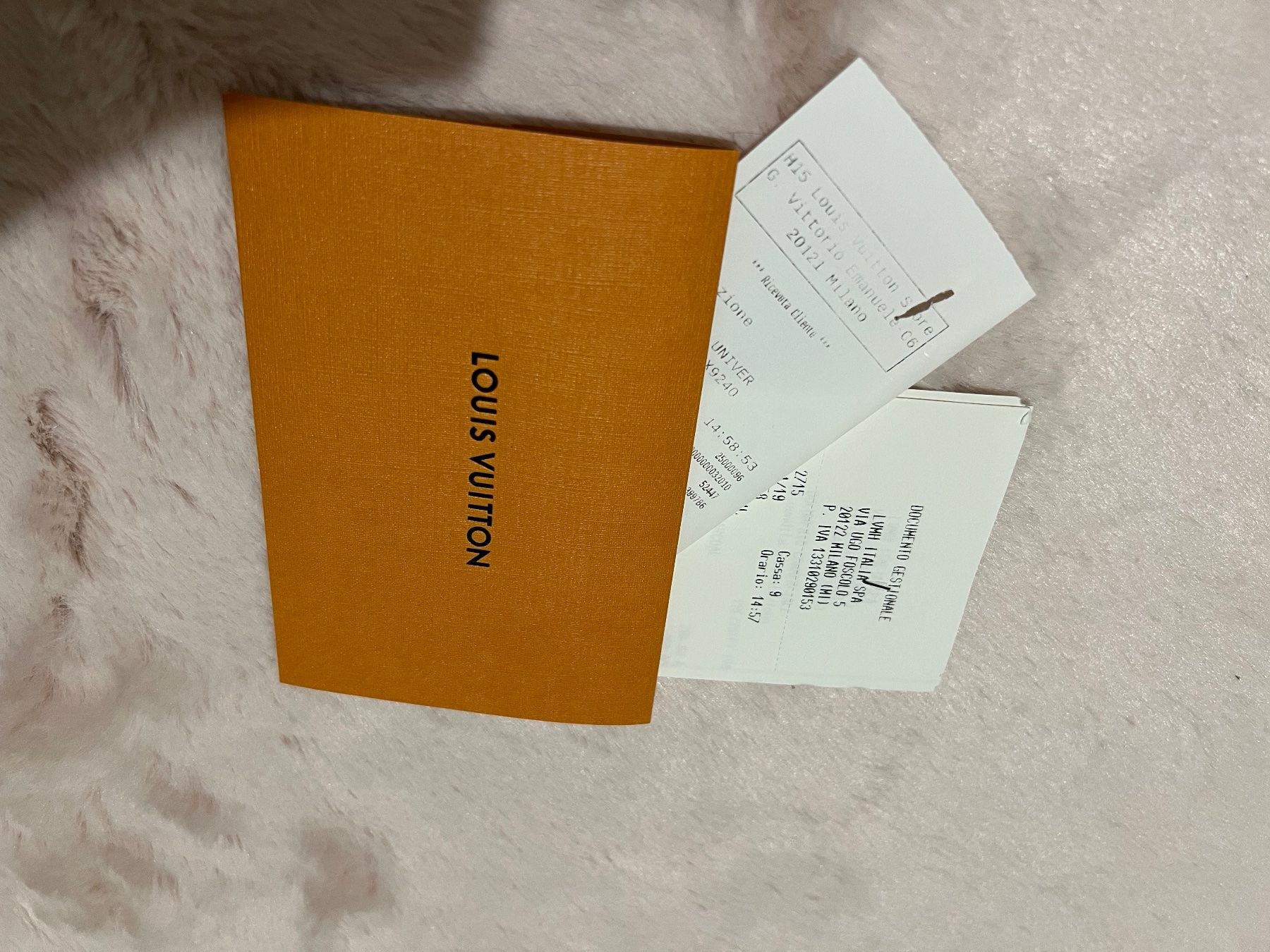 Louis Vuitton Foulard & Sciarpe: Écharpe Louis Vuitton avec boîte et quittance – Usato da Epalinges venduto da luc_25zt 7