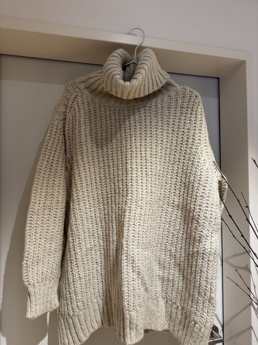 Pulls & Sweat-shirts: Strickpullover mit Rollkragen, Gr. S – D'occasion à Hinwil par YPMK61