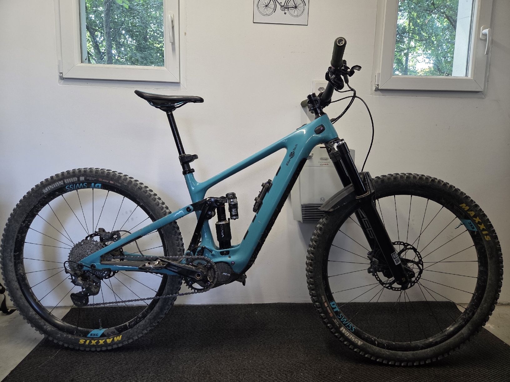 Shimano Vélos: Yeti Cycles 160E Grösse M Enduro EBike  – D'occasion à Suhr par MTBrack