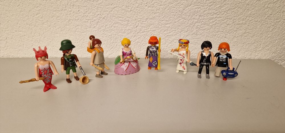 PLAYMOBIL 5204 Fi?ures Girls – Sammelfigur Aus Der Serie 1 (1 Von 12, Zufällig)