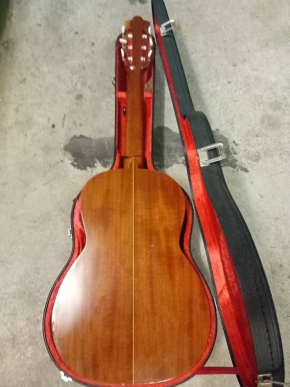 Musikinstrumente: Konzert Gitarre Torres, Spanien – Gebraucht aus Basel von Petergunn 2