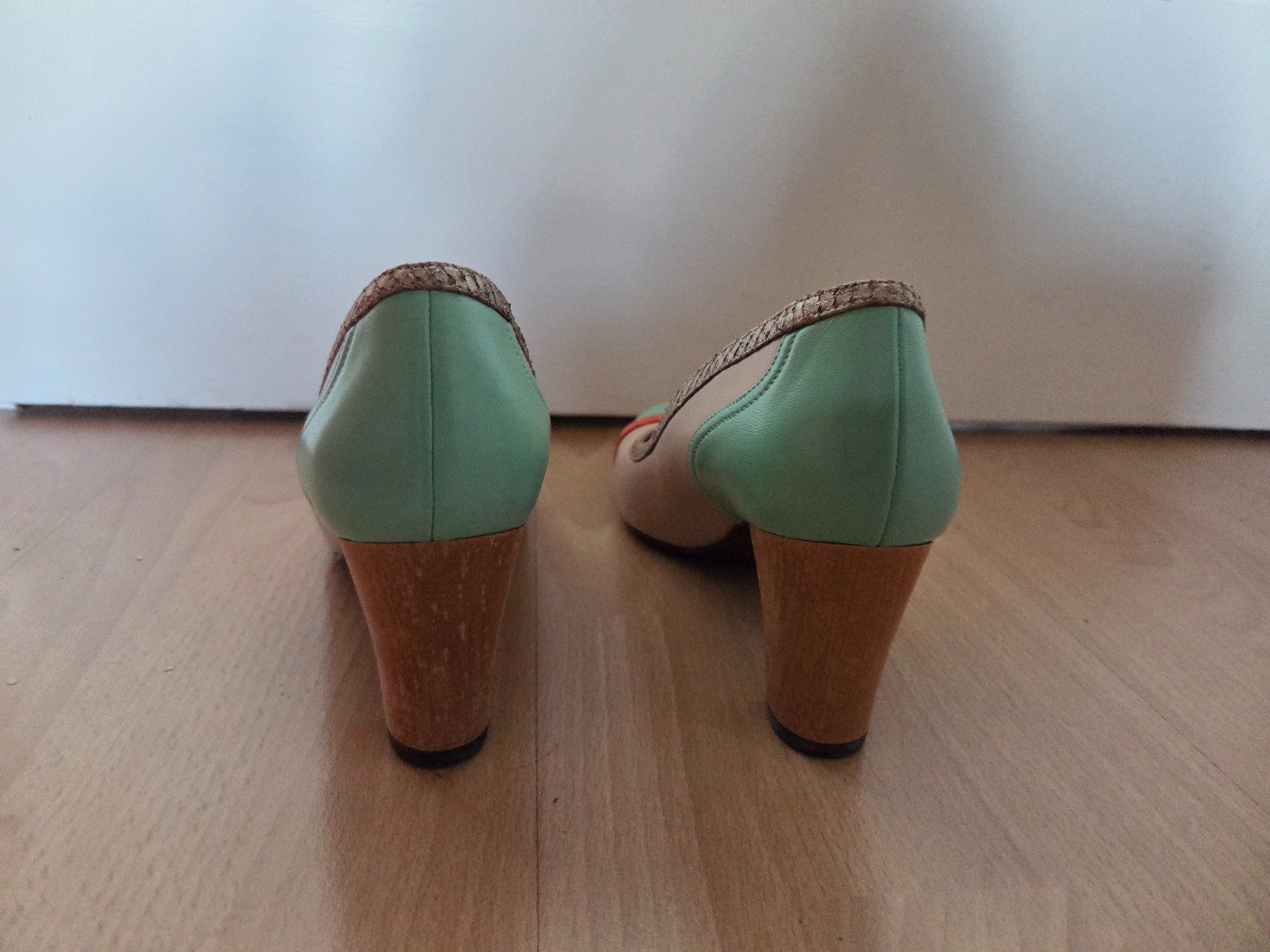Chie Mihara Damenschuhe: Chie Mihara Leder Pumps Gr. 37 – Gebraucht aus Zürich von aktak 3