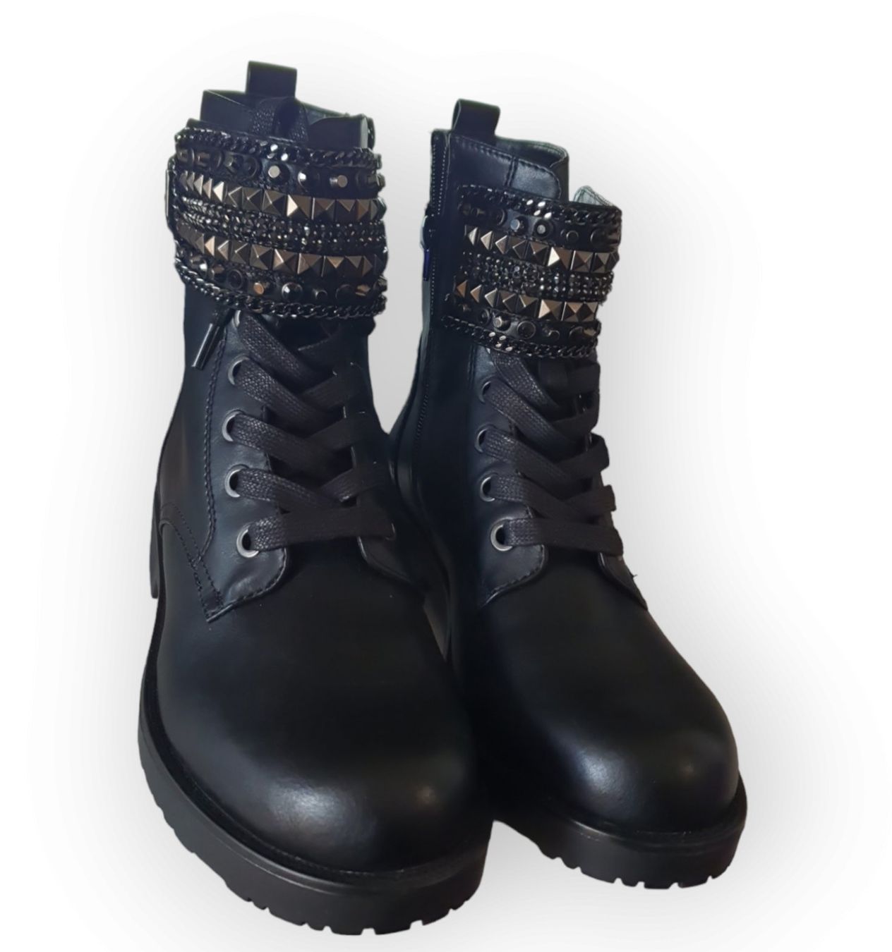Graceland Damenschuhe: Graceland Stiefel mit Nieten Gr.39 – Neu (gemäss Beschreibung) aus Langenthal von SecondChanceShop 1