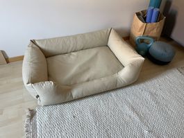 Neuwertiges orthopädisches Hundebett mit Visco Memoryschaum