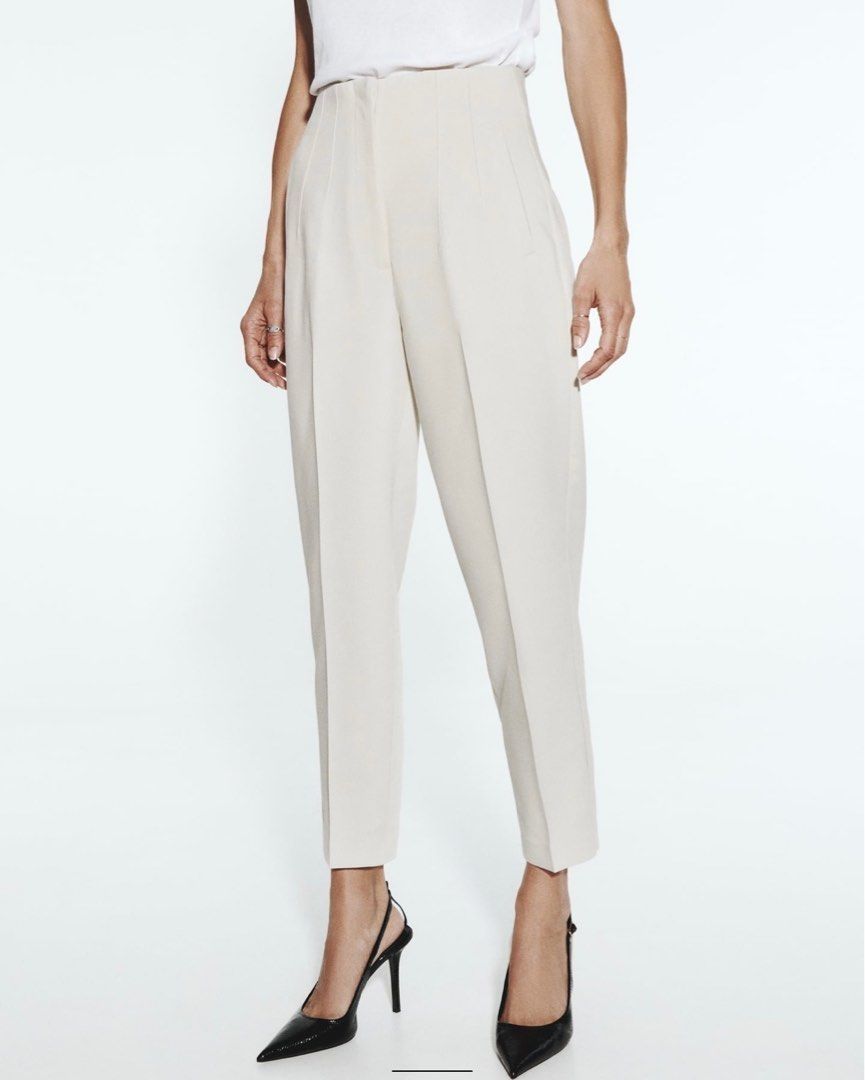 Zara Pantalons: Zara High-waisted pants - XS – D'occasion à Horgen par SA_MOE00