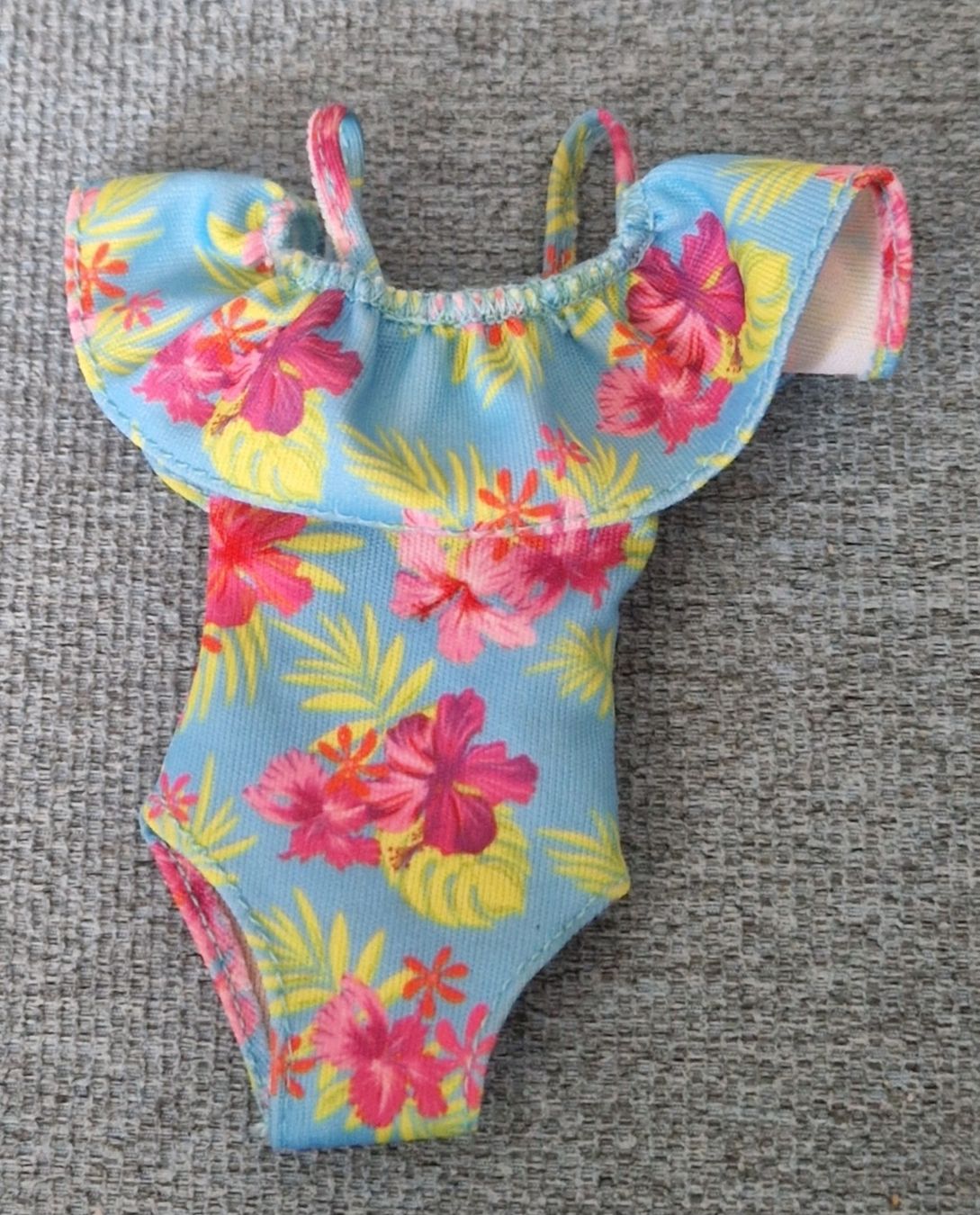 Bambole: maillot de bain pour Barbie  – Usato da Couvet venduto da Pioune