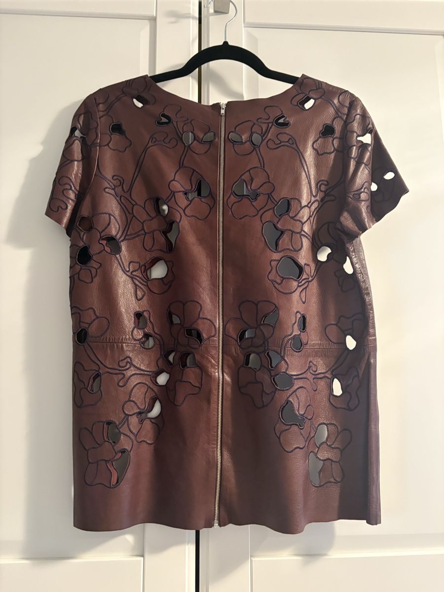 Tops: Leather Top Size M – Gebraucht aus Zürich von jir_k6j2 2