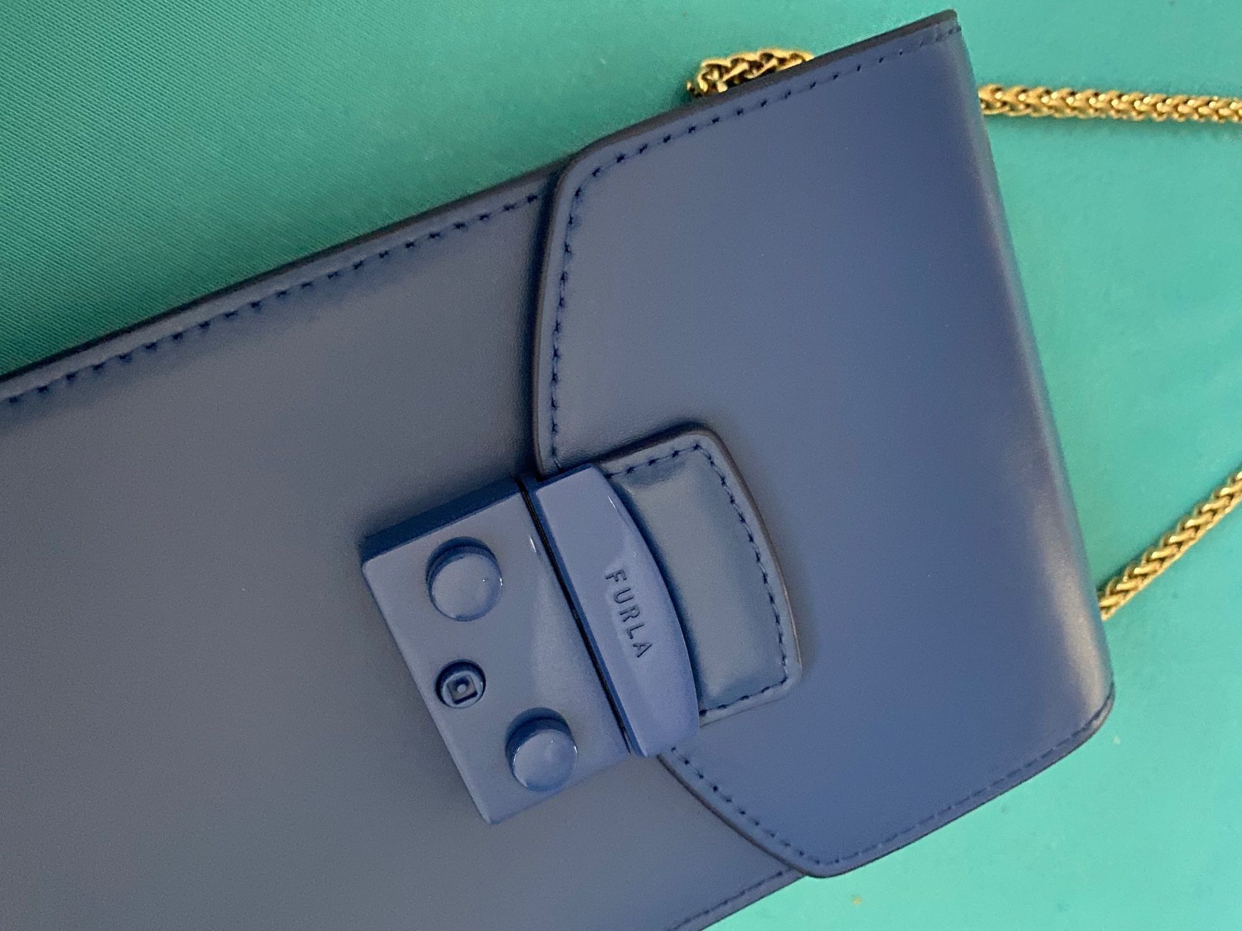 Furla Taschen für Damen: Furla Handytasche neu blau Leder – Neu (gemäss Beschreibung) aus Würenlos von Style_lounge 1