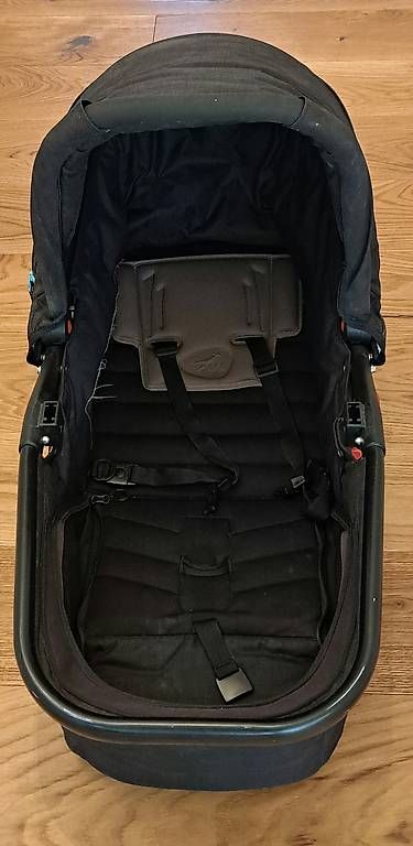 Carrozzine: Tfk Multi-X Wanne inkl. Adapter – Usato da Gurzelen venduto da Nikita015 2