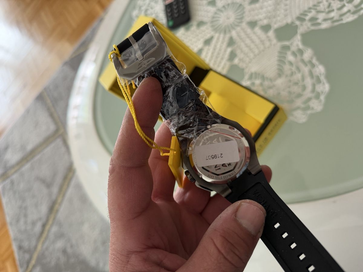 Invicta Montres: Invicta NEU – Neuf avec emballage d'origine à Rümlang par Azzard86 1