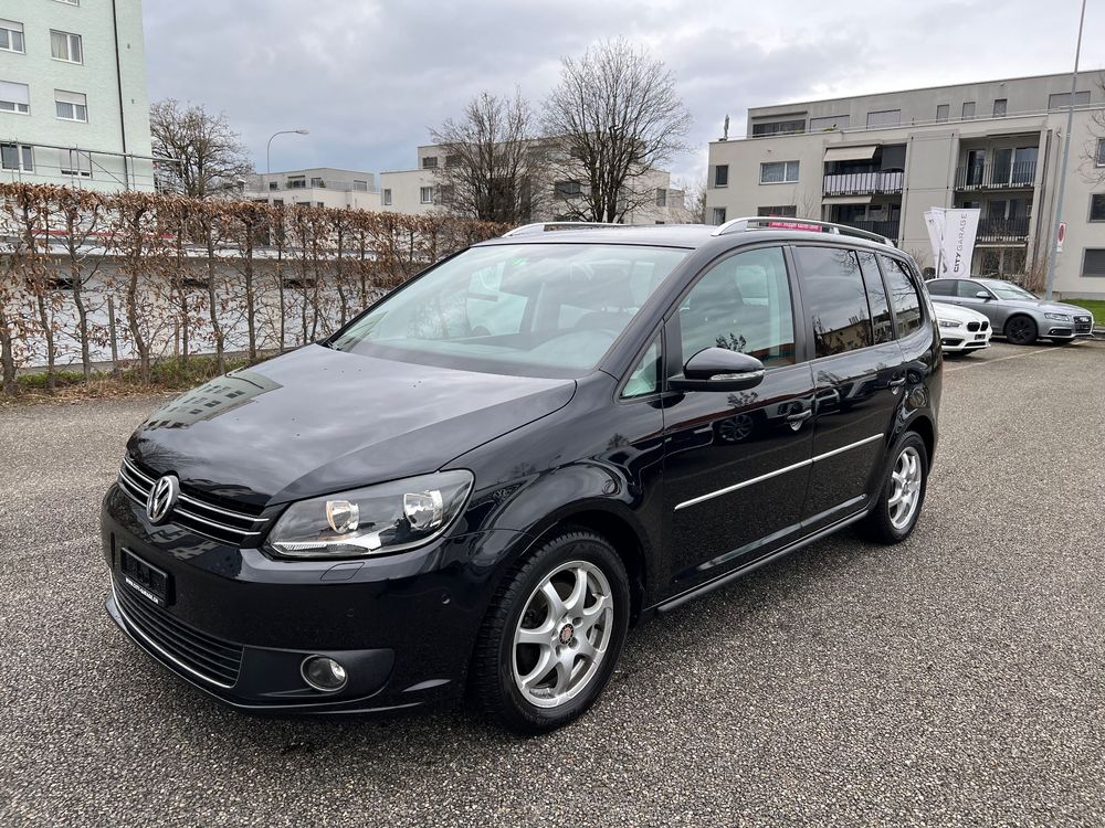 VW Touran 1.4 TSI Highline 140PS 7-Plätze