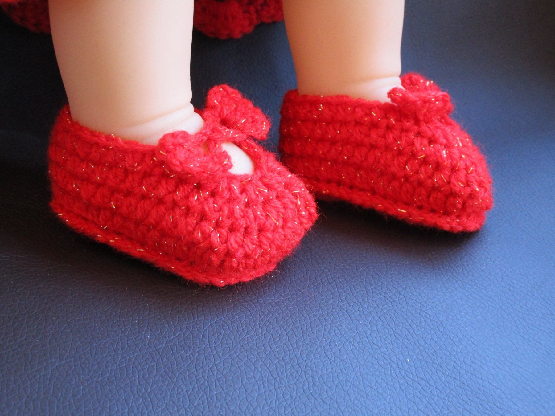 Scarpe per ragazzi: Neue Babyschuhe Slipper  (8 cm) – Nuovo (secondo la descrizione) da Leuk Stadt venduto da Simone_RZ 1
